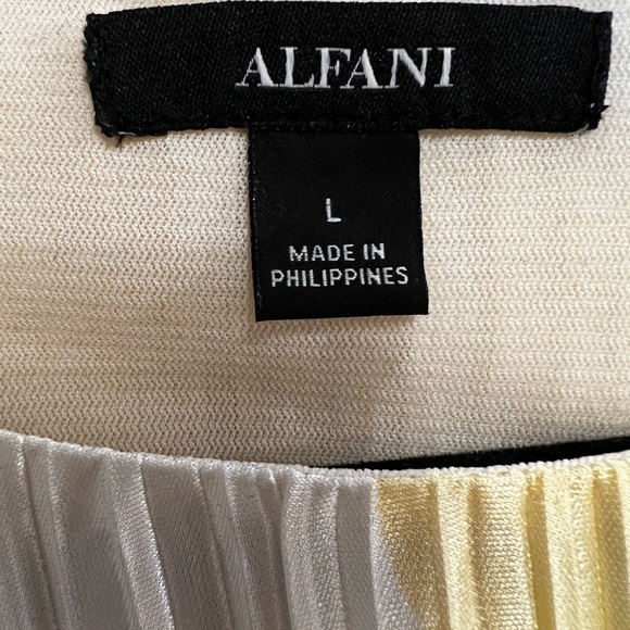 Alfani yellow and white blouse size large - Picture 2 of 3